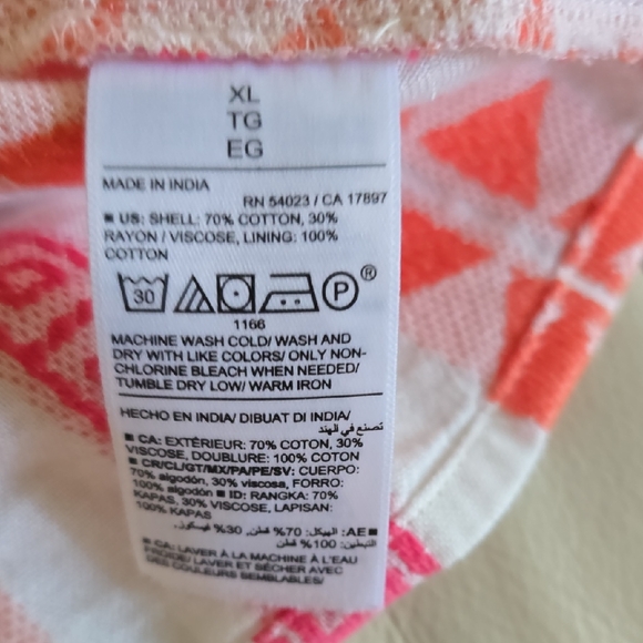 Chic Pink and Orange Geometric Mini Dress - Picture 6 of 6